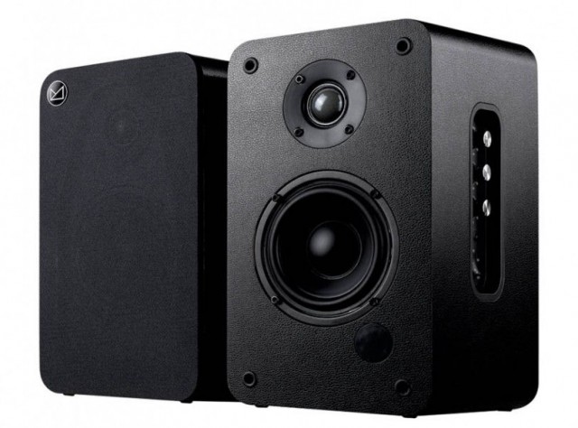 F&D R30BT Wireless Bluetooth Bookhelf Audio Speaker