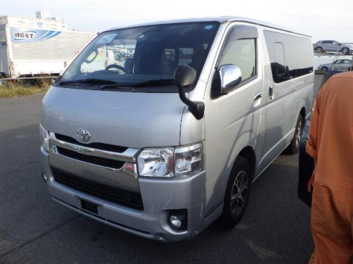 Toyta Hiace Super GL 2014