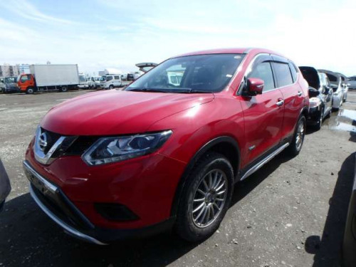 Nissan X Trail 2016 Red Mica Color