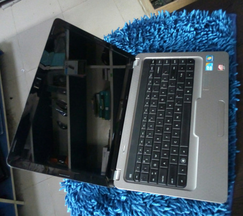Compaq Presario CQ42 Core i5 5th Gen 4GB RAM Laptop