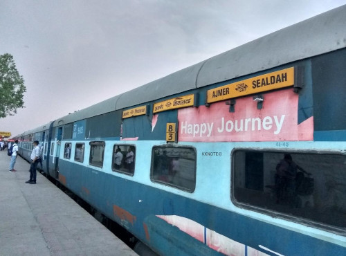 Kolkata to Ajmer Indian Train Ticket