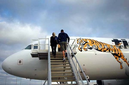 Dhaka-Singapore-Dhaka Air Ticket by Tiger Airlines
